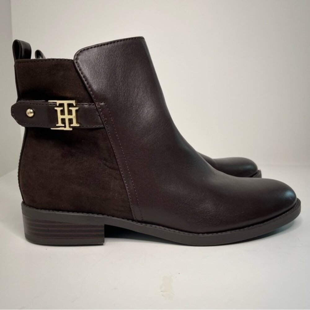 Tommy Hilfiger (NWOT) Irsela Dark Brown Suede and Leather Ankle Boots Size 7.5